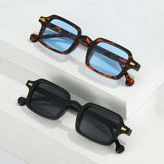 Hot sale square tortoise shell sunglasses fashion uv400 rivet pc frame sunglasses