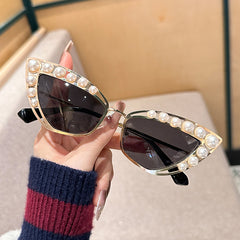 High quality Pearl embellished sunglasses Fashion cat-eye triangle sunglasses