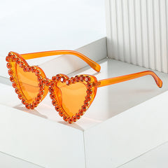 New Love heart shape sunglasses Fashion classic heart-shaped sunglasses
