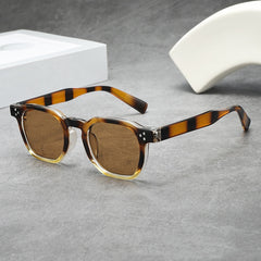 New fashion retro oval small frame women sunglasses leopard print UV400 sunglasses for men
