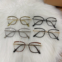 Fashion Cat eye 2025 new style glasses photochromism glasses metal frame glasses