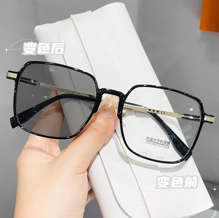 2025 Hot sale oversized photochromism glasses anti blue light square glasses