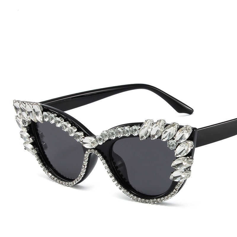 2025 Fashion diamond sunglasses Personality fashion cat-eye dazzling large diamon glasses