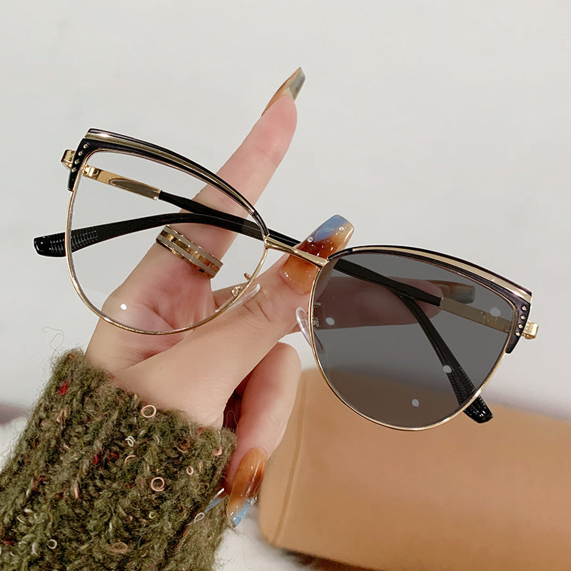 Fashion style photochromism cat eye glasses anti blue light eyewear glasses