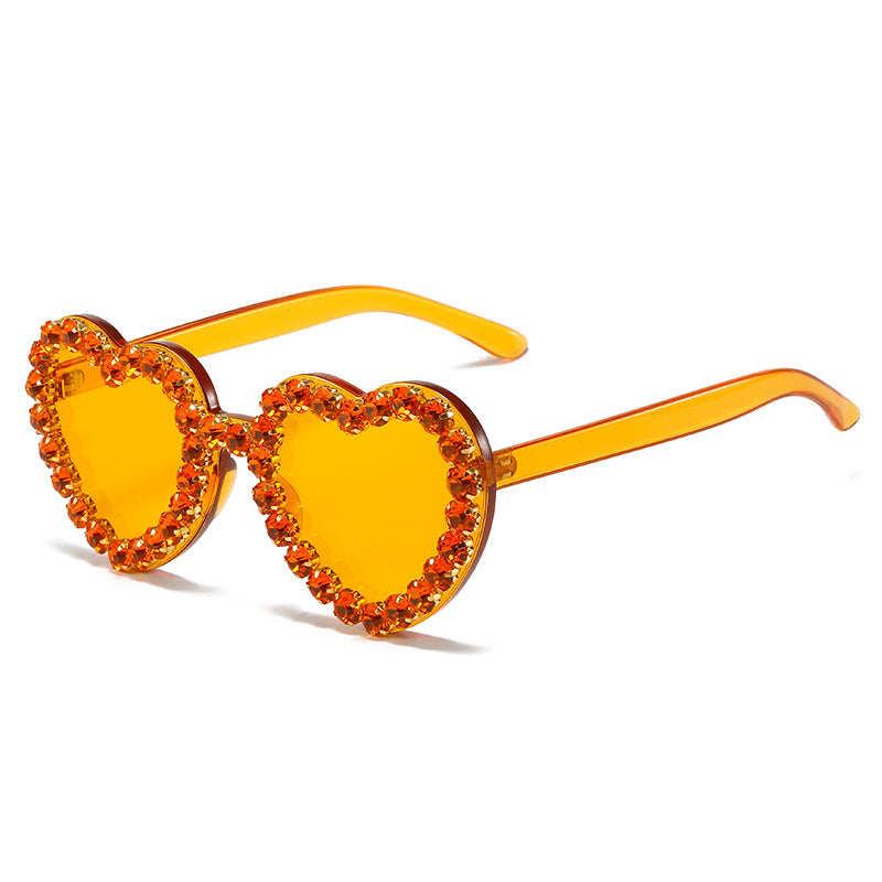 New sunglasses personality love diamond-set glasses fashion heart sunglasses woman